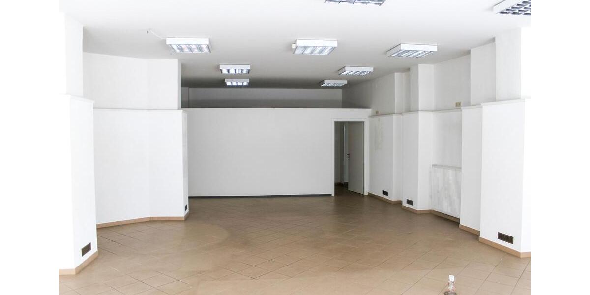*Top Lage in der Altstadt Meißen* *Ladenfläche in Fußgängerzone zu vermieten*110m²Ladenfläche*EBK* zimmer