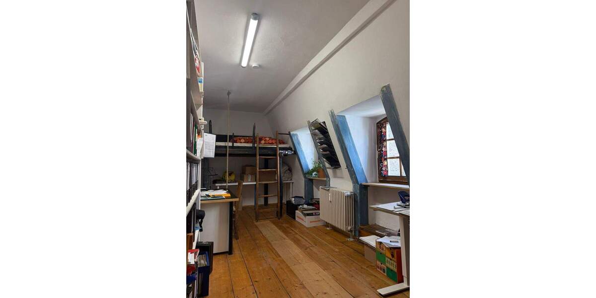 Etagenwohnung Meißen - 5 Zimmer, 148 m&sup2;, 360.000&euro; | Angebot:25822466