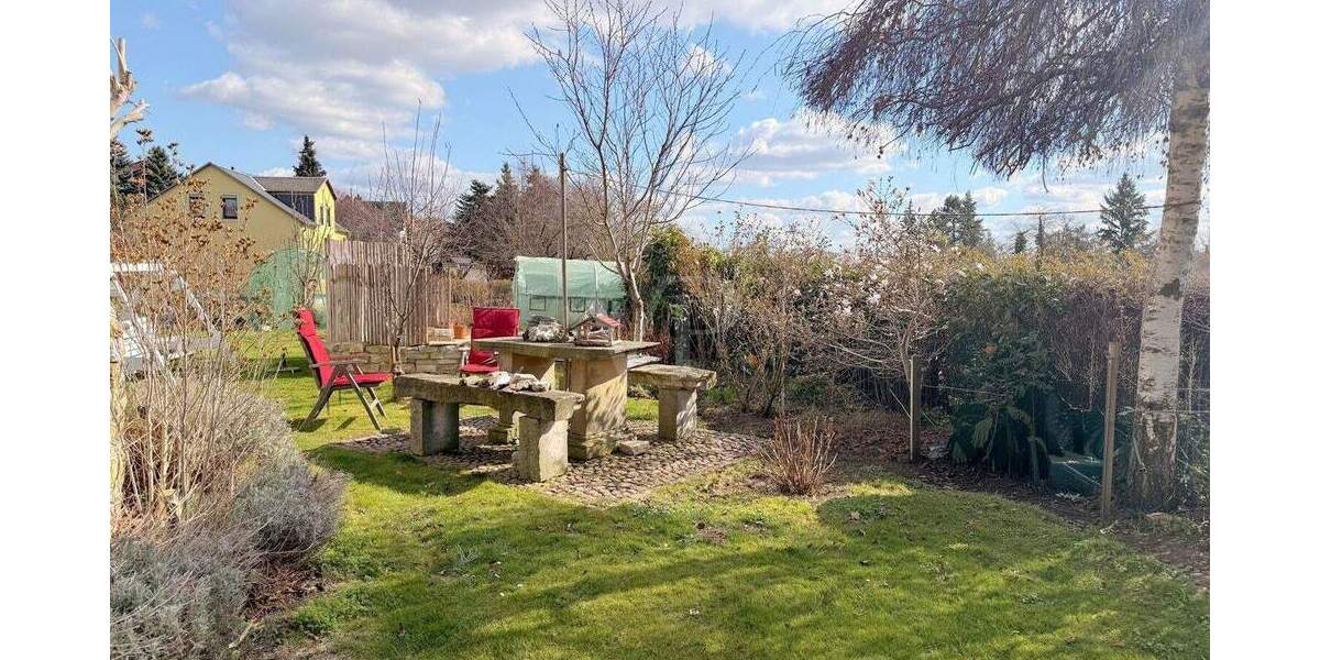 Einfamilienhaus Radebeul - 8 Zimmer, 180 m&sup2;, 520.000&euro; | Angebot:25815561