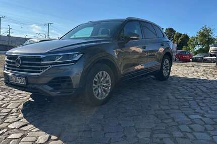 VW Touareg 256.000 km 23.990 &euro; Dresden 01157