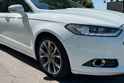 Ford Mondeo 219.600 km 7.900 &euro; Ottendorf-Okrilla 01458
