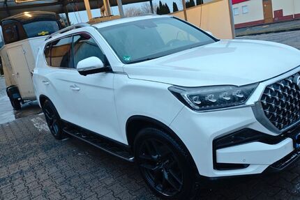 SsangYong REXTON 29.000 km 36.000 &euro; Bad Gottleuba 01816