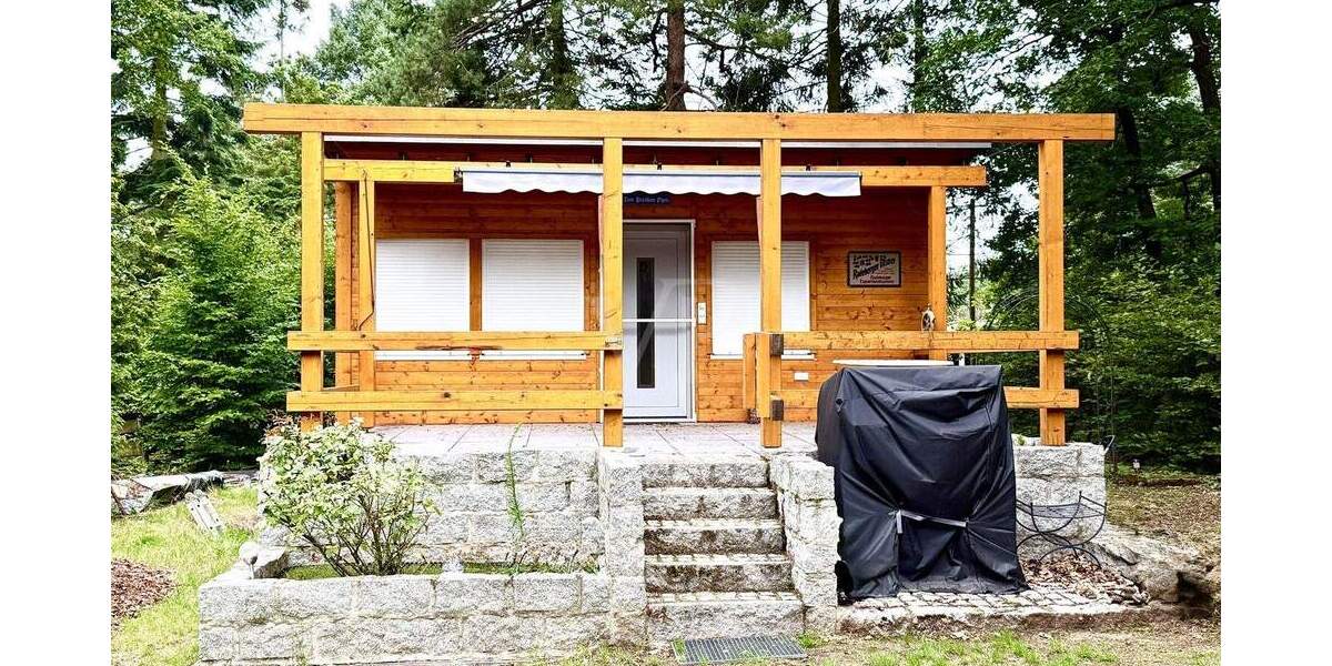 Bungalow Radebeul - 2 Zimmer, 22 m&sup2;, 97.500&euro; | Angebot:24032001