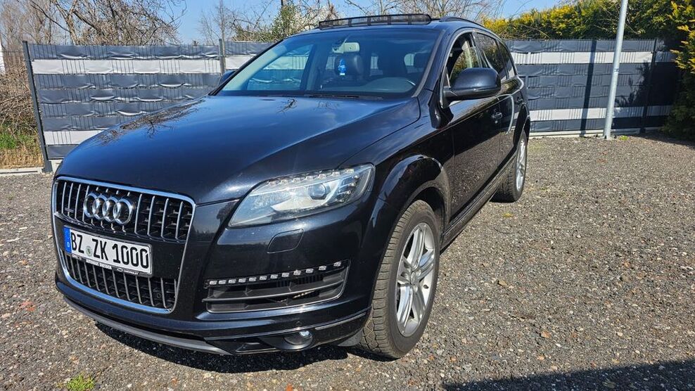 Audi Q7 293.080 km 14.099 € Radeburg 01471