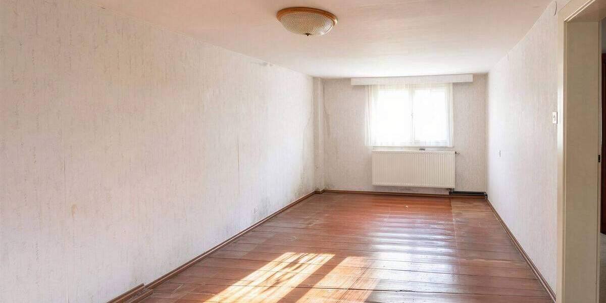 Einfamilienhaus Dresden Cossebaude - 5 Zimmer, 100 m&sup2;, 199.000&euro; | Angebot:26156459