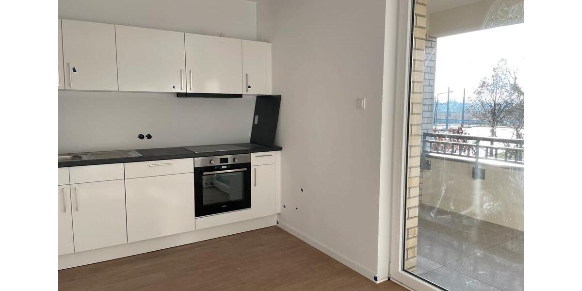 Etagenwohnung Dresden Pieschen - 4 Zimmer, 92 m&sup2;, 1.267&euro; | Angebot:26661291