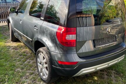Skoda Yeti 161.000 km 12.800 € Dresden 01127