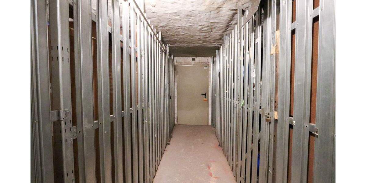 Etagenwohnung Dresden Äußere Neustadt - 2 Zimmer, 52 m&sup2;, 175.000&euro; | Angebot:25734744