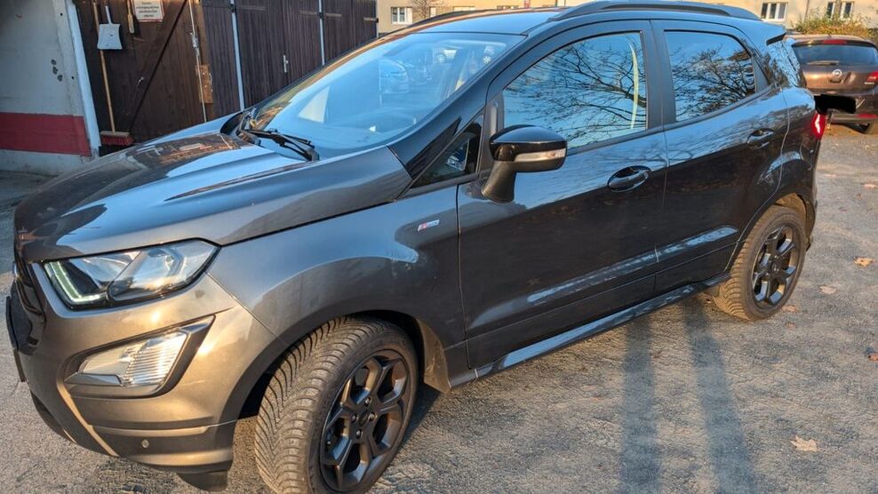 Ford EcoSport 32.500 km 14.990 € Dresden 01239