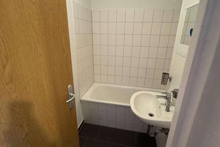 Am Anger 22 - helle 1,5 ZKB Wohnung im 9.OG zu vermieten 1.5 zimmer