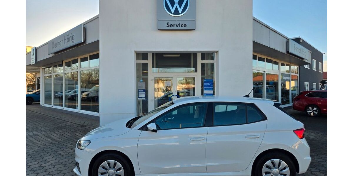 Skoda Fabia 26.400 km 13.990 &euro; Königsbrück 01936