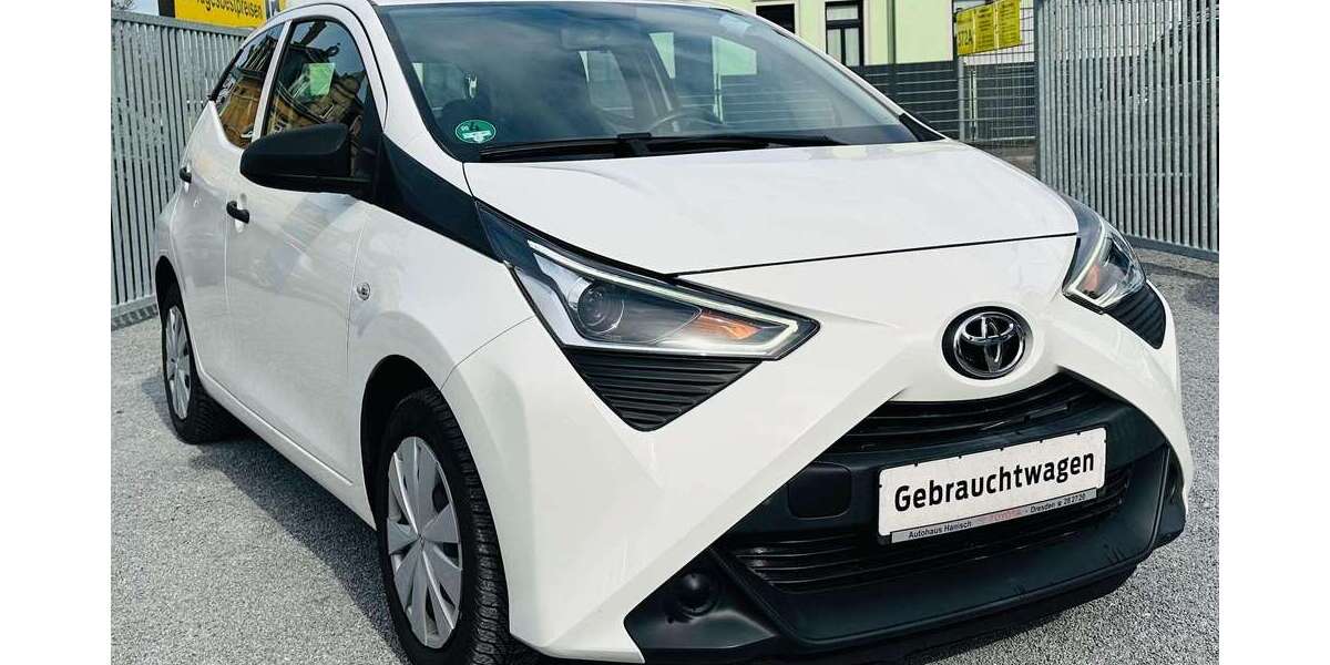 Toyota Aygo 92.500 km 7.499 &euro; Dresden 01259