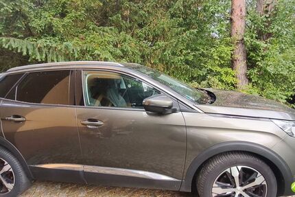 Peugeot 3008 97.000 km 12.399 &euro; Dresden 01097