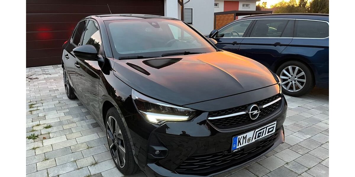 Opel Corsa 45.900 km 14.900 &euro; Königsbrück 01936