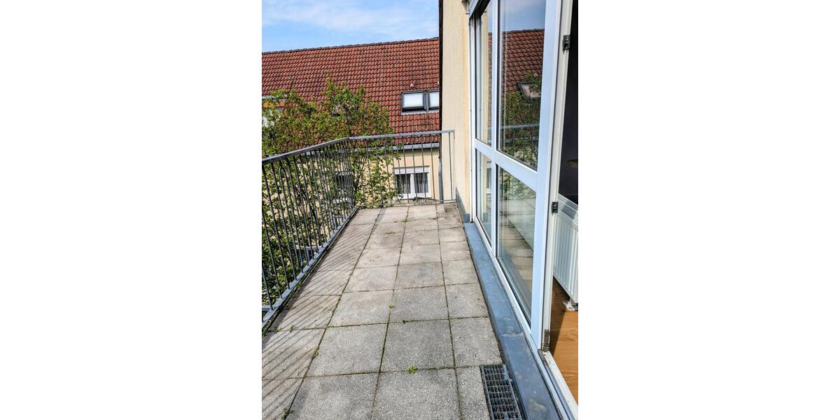 Etagenwohnung Pulsnitz - 4 Zimmer, 93 m&sup2;, 850&euro; | Angebot:26578496