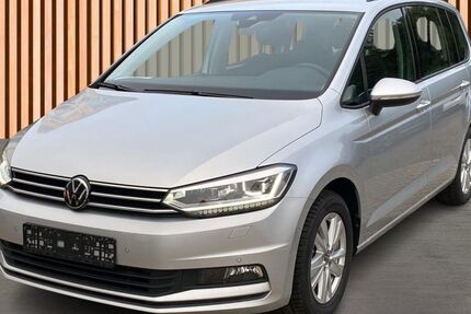 VW Touran 58.000 km 28.980 € Dresden 01328