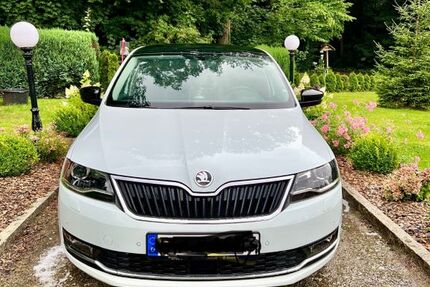 Skoda Rapid 84.300 km 12.000 &euro; Freital 01705