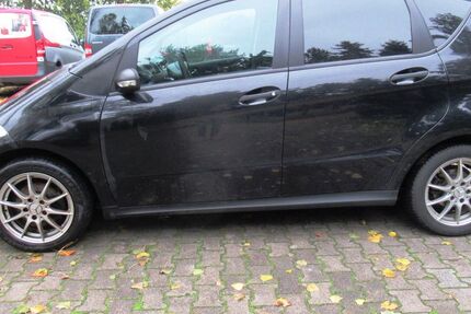 Mercedes-Benz A 160 320.000 km 2.280 &euro; Gröbern bei Meissen 01689