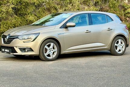 Renault Megane 121.000 km 6.999 &euro; Heidenau 01809