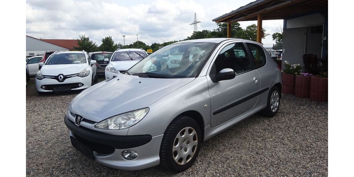 Peugeot 206 198.847 km 700 € Dresden 01219