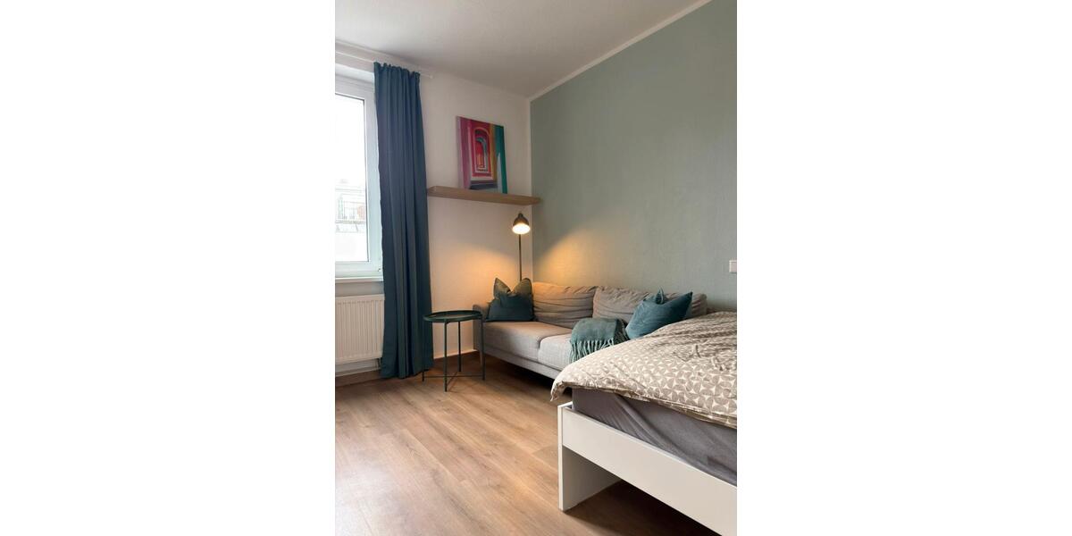 Etagenwohnung Dresden Blasewitz - 4 Zimmer, 38 m&sup2;, 650&euro; | Angebot:26406535