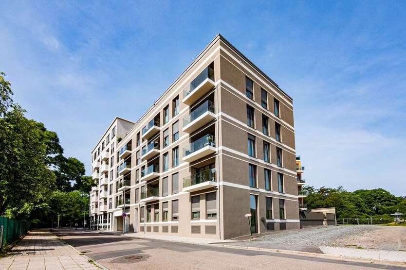 Wohnung zum Mieten in Dresden 1.129,50 € 101.94 m²