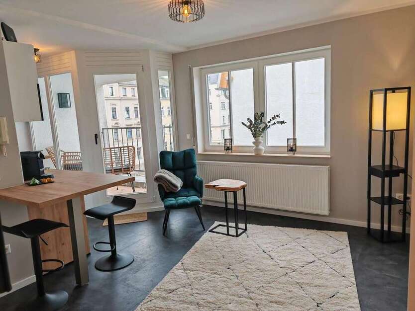 Wohnung zum Mieten in Freital 500 € 25 m²