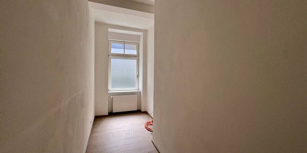 Gewerbeobjekt Dresden Striesen-Süd - 6 Zimmer, 220 m&sup2;, 2.750&euro; | Angebot:26585409