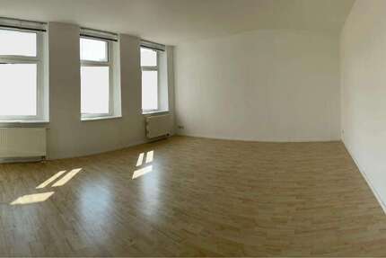 Wohnung zum Mieten in Dresden 1.008 € 106 m²