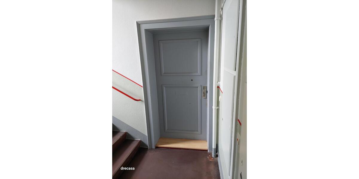 Etagenwohnung Dresden Cotta - 3 Zimmer, 70 m&sup2;, 610&euro; | Angebot:26351160