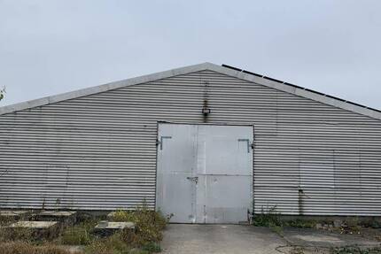 Sora bei Klipphausen! Teilfläche einer großzügigen Lagerhalle anmietbar! zimmer