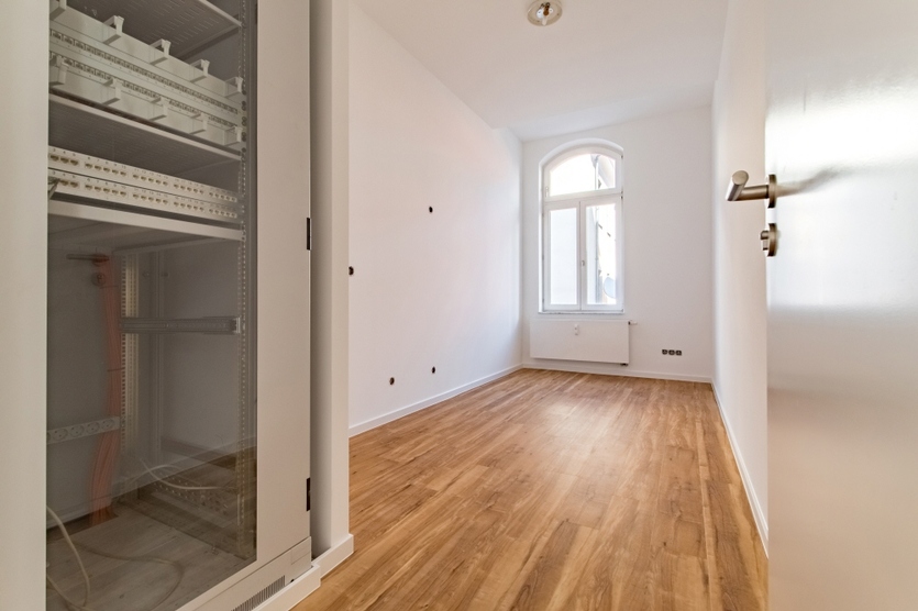 BAROCKVIERTEL – WERTIG – ANSPRECHENDE RÄUMLICHKEITEN – HOCHWERTIGER BODENBELAG 6 zimmer