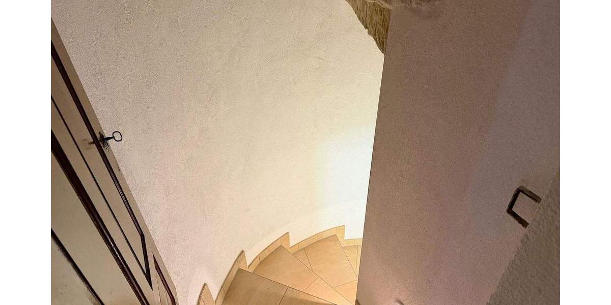 Einfamilienhaus Dresden Klotzsche - 9 Zimmer, 170 m&sup2;, 749.000&euro; | Angebot:25779624