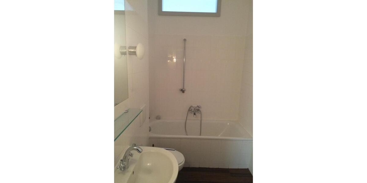 Etagenwohnung Dresden Neustadt - 5 Zimmer, 135 m&sup2;, 545.000&euro; | Angebot:26757981