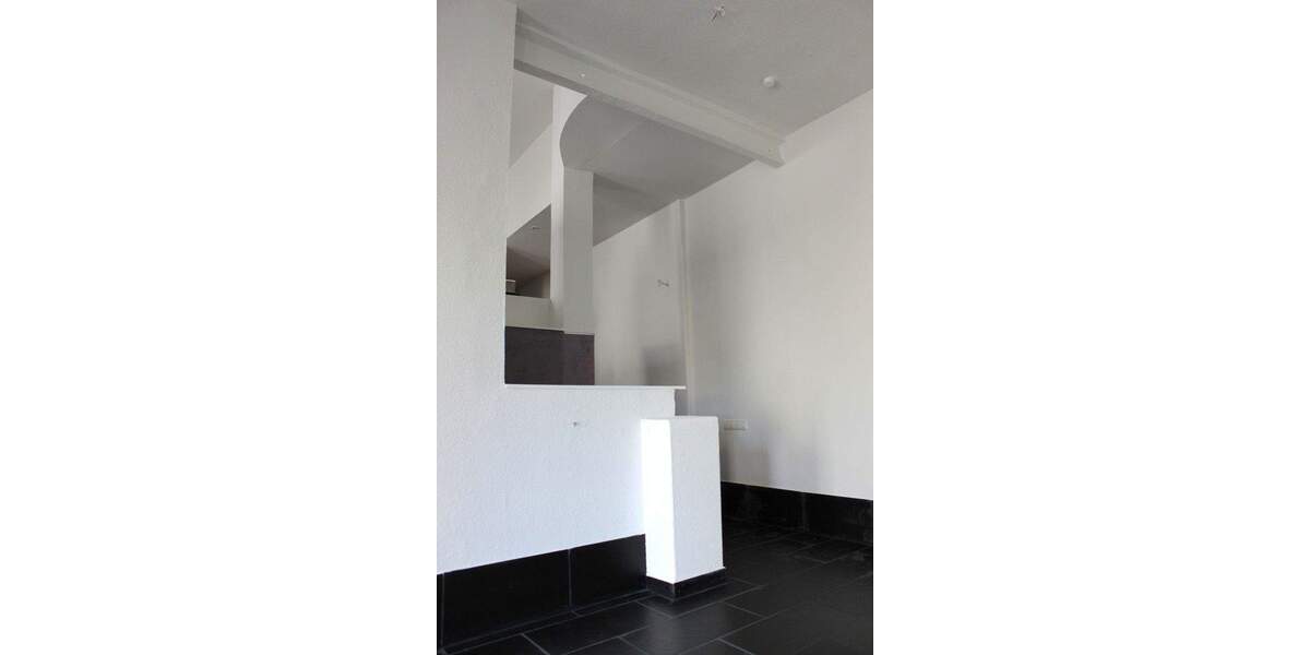 Etagenwohnung Wilsdruff - 5 Zimmer, 115 m&sup2;, 930&euro; | Angebot:25755895