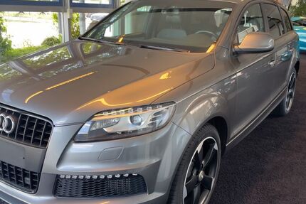 Audi Q7 282.840 km 17.999 &euro; Dresden 01187