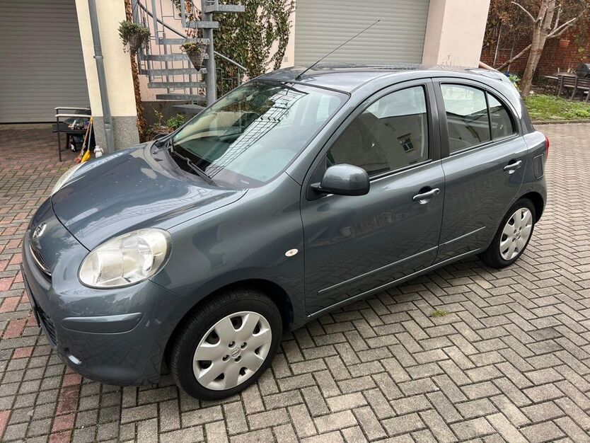 Nissan Micra 130.000 km 3.999 € Dresden 01139
