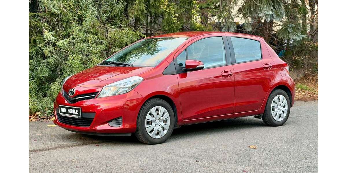 Toyota Yaris 96.000 km 6.490 &euro; Heidenau 01809