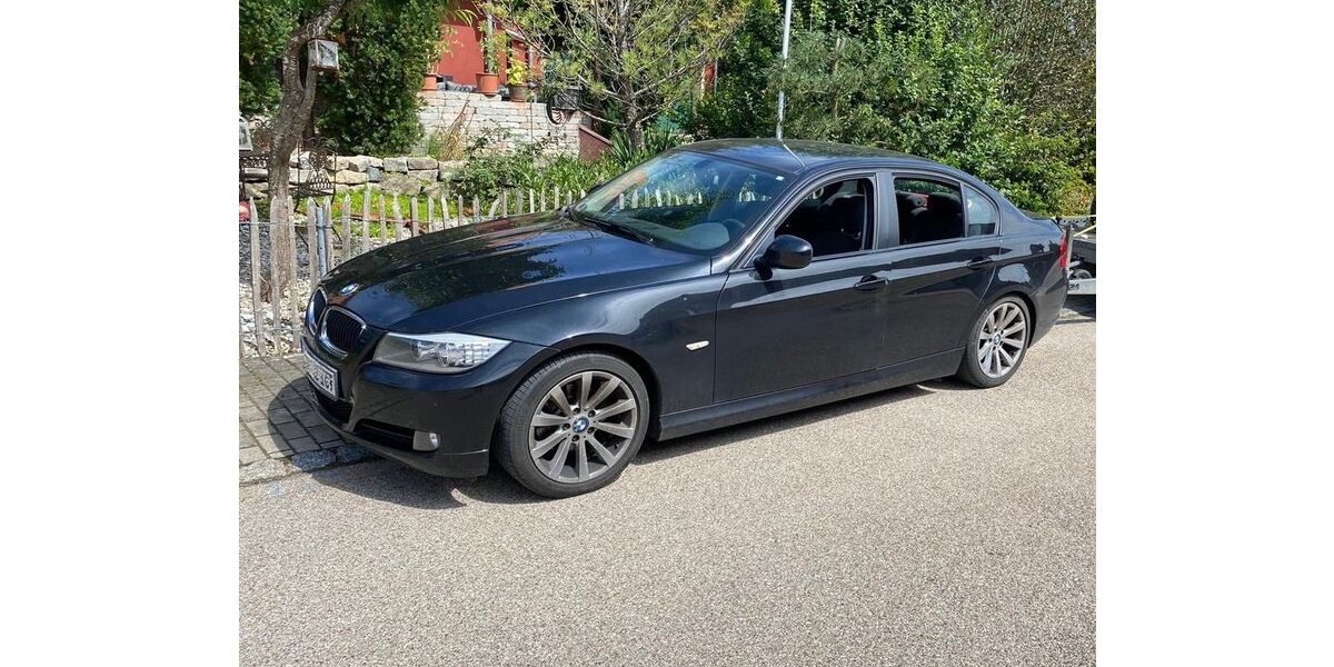 BMW 318 164.800 km 3.999 &euro; Weinböhla 01689