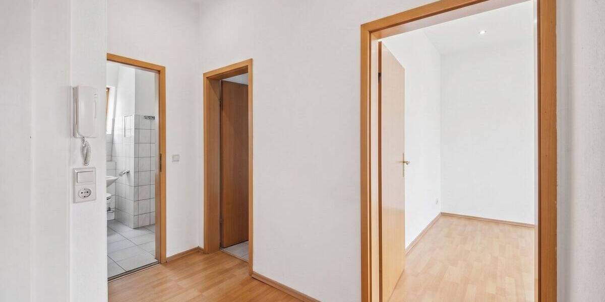 Etagenwohnung Freital - 2 Zimmer, 55 m&sup2;, 400&euro; | Angebot:26919401