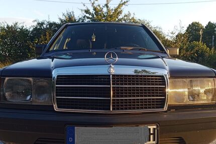 Mercedes-Benz 190 158.500 km 4.900 &euro; Dresden 01328