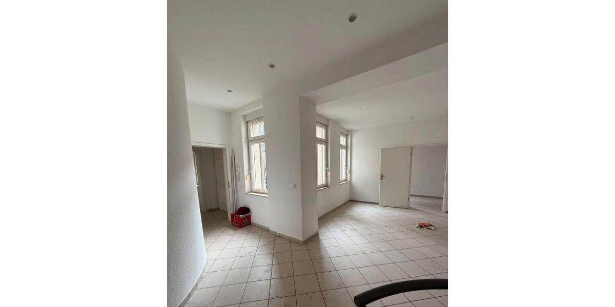 Erdgeschoßwohnung Dresden Neustadt - 3.5 Zimmer, 100 m&sup2;, 1.010&euro; | Angebot:26618980