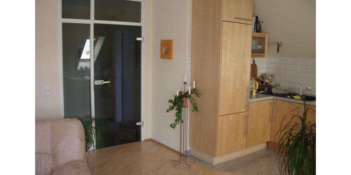 Dachgeschoßwohnung Dresden Loschwitz - 2 Zimmer, 56 m&sup2;, 850&euro; | Angebot:26445796