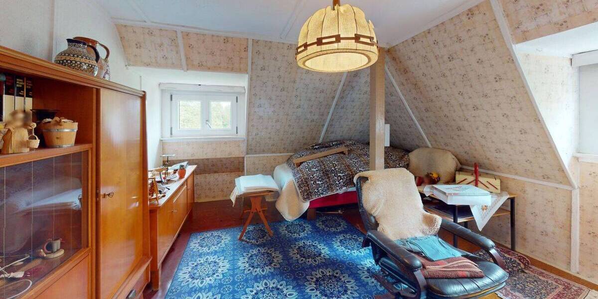 Einfamilienhaus Königstein Leupoldishain - 7 Zimmer, 146 m&sup2;, 175.000&euro; | Angebot:26686811