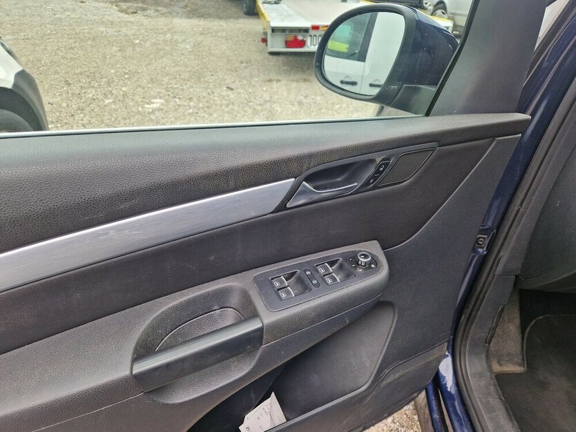 Sharan 2.0 TDI DSG BMT Highline Leder/Navi/Xenon