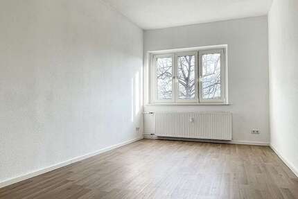 Wohnung Dresden Löbtau - 2 Zimmer, 61 m&sup2;, 580&euro; | Angebot:27337068