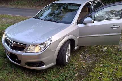 Opel Vectra 147.000 km 5.000 &euro; Pirna 01796