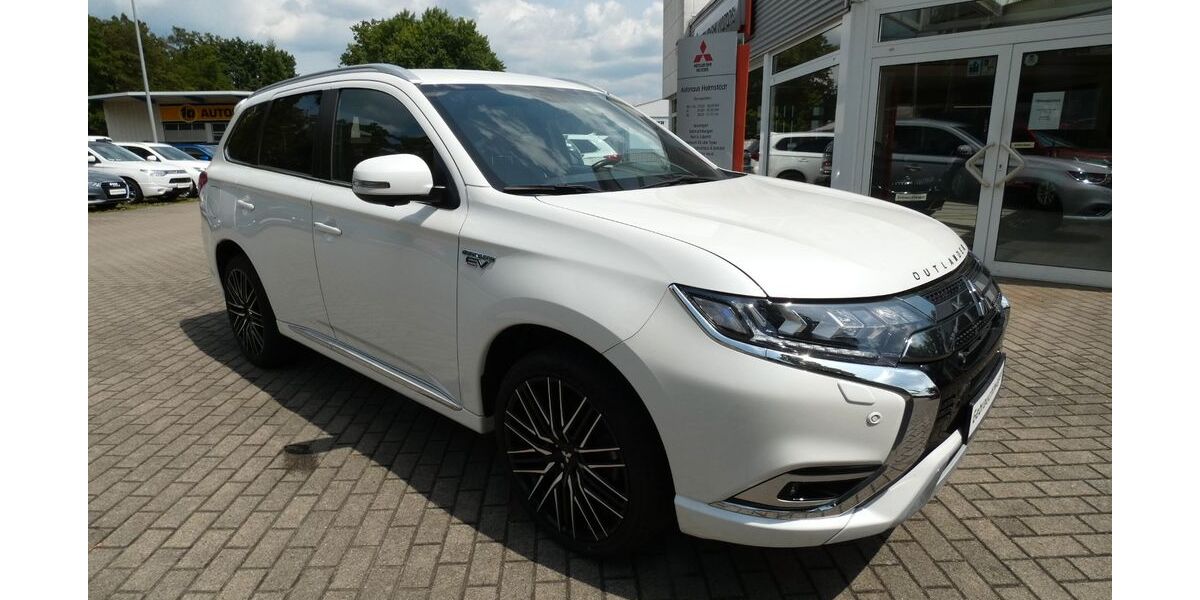 Mitsubishi Outlander 97.273 km 18.990 &euro; Radebeul 01445