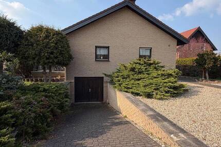 Haus Weinböhla - 4 Zimmer, 114 m&sup2;, 515.000&euro; | Angebot:26156359