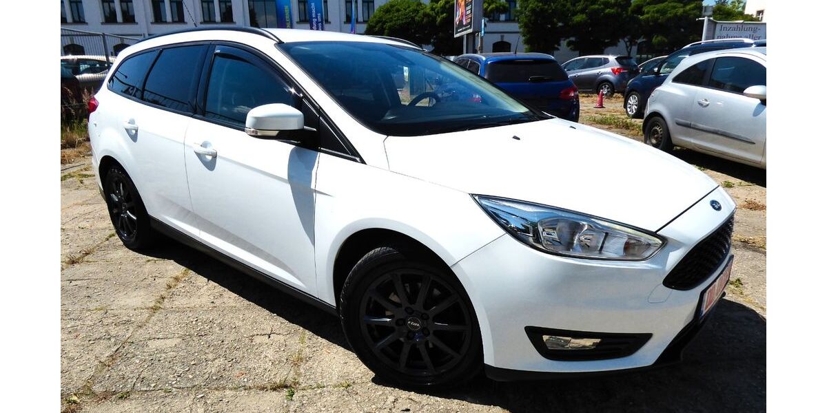 Ford Focus 73.859 km 8.580 &euro; Dresden 01237